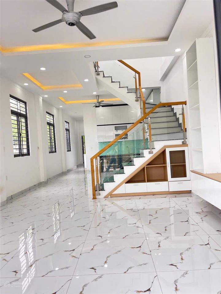 Nhà đã hoàn công 110m2  view sông thoáng mát  tân khánh  tphcm