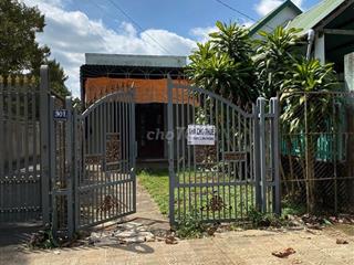 Cho thuê nhà mặt tiền Phan Đình Phùng ,TP Bảo Lộc hợp kinh doanh, buôn bán hoặc ở