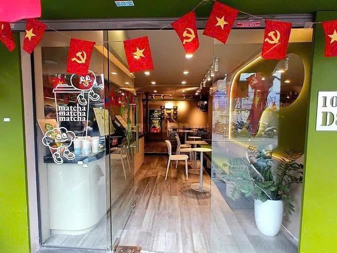Cần bán căn hộ chung cư hiện có 2 cửa hàng cho thuê tại D8 phố Đặng Văn Ngữ, P Kim Liên