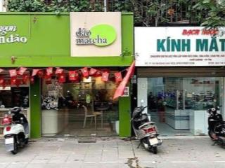 Cần bán căn hộ chung cư hiện có 2 cửa hàng cho thuê tại D8 phố Đặng Văn Ngữ, P Kim Liên