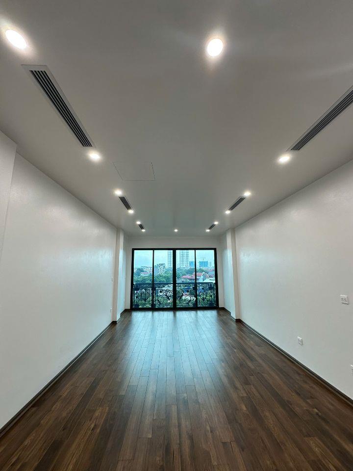 Cho thuê nhà mặt phố 7 tầng,có thang máy mặt đường Lê Quang Đạo kéo dài,Q Hà Đông, 0987757075