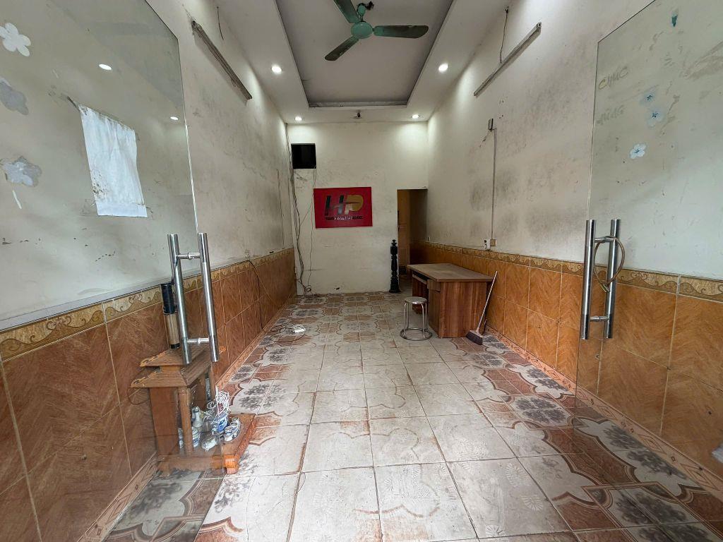 Chính chủ cho thuê nhà 3,5 tầng mặt phố 526 Quang Trung, Hà Đông,hợp kd nhiều mô hình, 0978775807