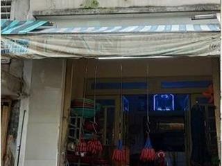 Bán gấp nhà mặt tiền ngay chợ Xóm Chiếu, vị trí trung tâm, thuận tiện ở kết hợp kinh doanh, 0919732233