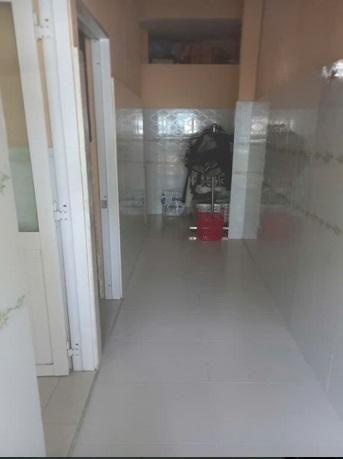 Bán gấp nhà mặt tiền ngay chợ Xóm Chiếu, vị trí trung tâm, thuận tiện ở kết hợp kinh doanh, 0919732233
