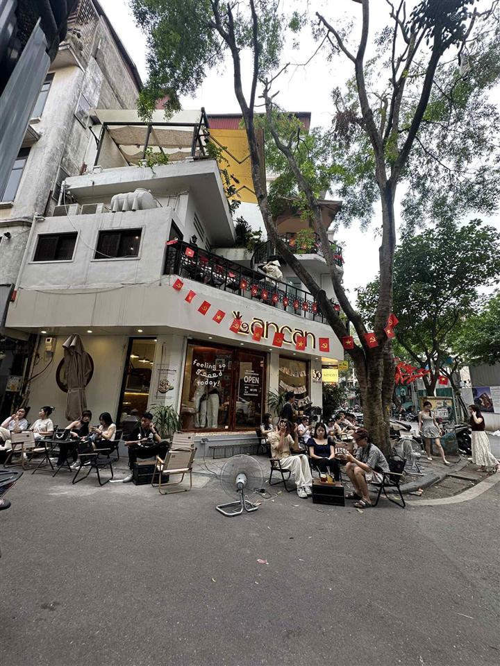 Cho thuê nhà mặt phố lĩnh nam đoạn đẹp đối diện chung cư diện tích 70m lô góc 2 mặt tiền