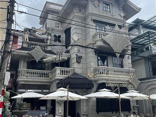 Cho thuê nhà mặt phố mễ trì, nam từ liêm diện tích 210m² x4 tầng sân vườn 100m mặt tiền 20m