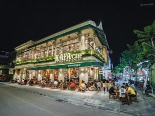 Cho thuê nhà mặt phố đỗ quang, cầu giấy diện tích 90mx2 tầng lô góc 2 mặt tiền chỗ đỗ xe thoải mái
