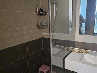 Cho thuê căn hộ 2pn, đầy đủ nội thất, nhà thoáng đẹp