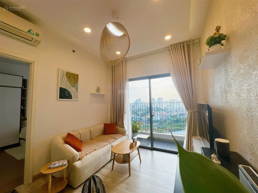 Bán căn hộ 2pn có sẵn nội thất, trao đổi nhận nhà ngay. bán giá 9,1 tỷ