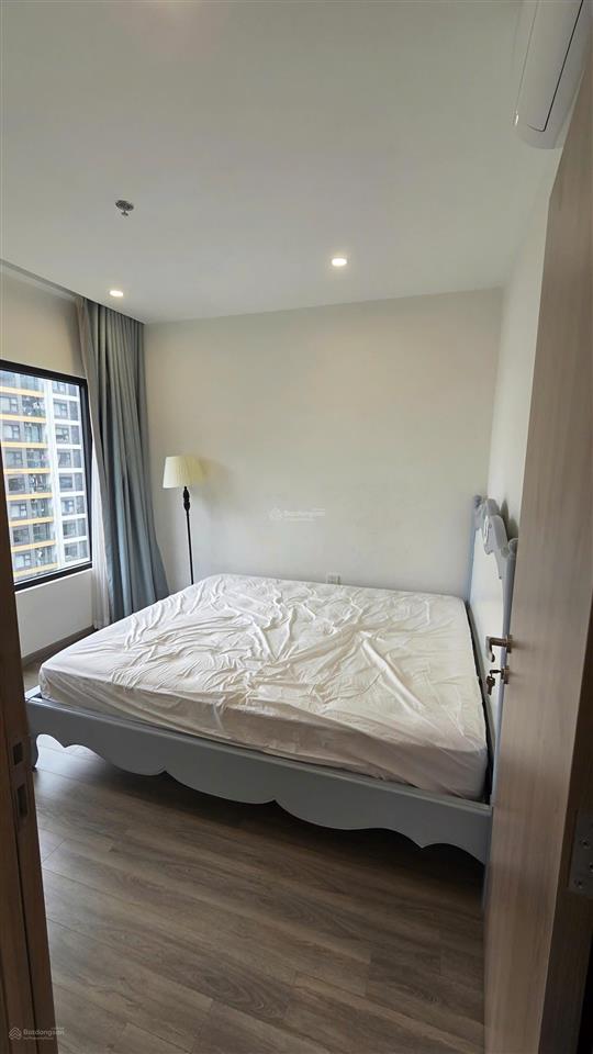 Cho thuê căn hộ 2pn, nhà trống sẵn, dọn vào ở ngay. giá thuê 11 triệu