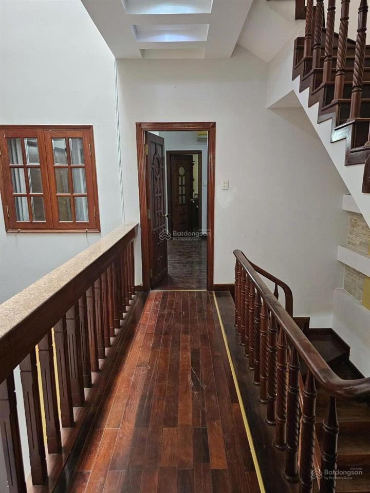 Sang hđt biệt thự nguyễn văn hưởng,quận 2. giá thuê 42 triệu/tháng. giá sang trao đổi trực tiếp