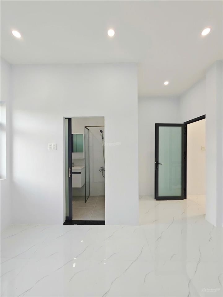 Biệt thự view biển gần bến tàu phú quốc  rạch giá