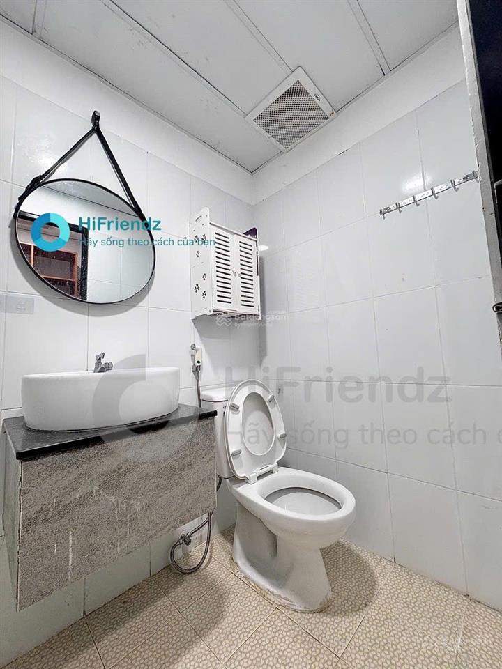 Duplex ban công thoáng rộng rãi ngay sát dh văn lang bình thạnh