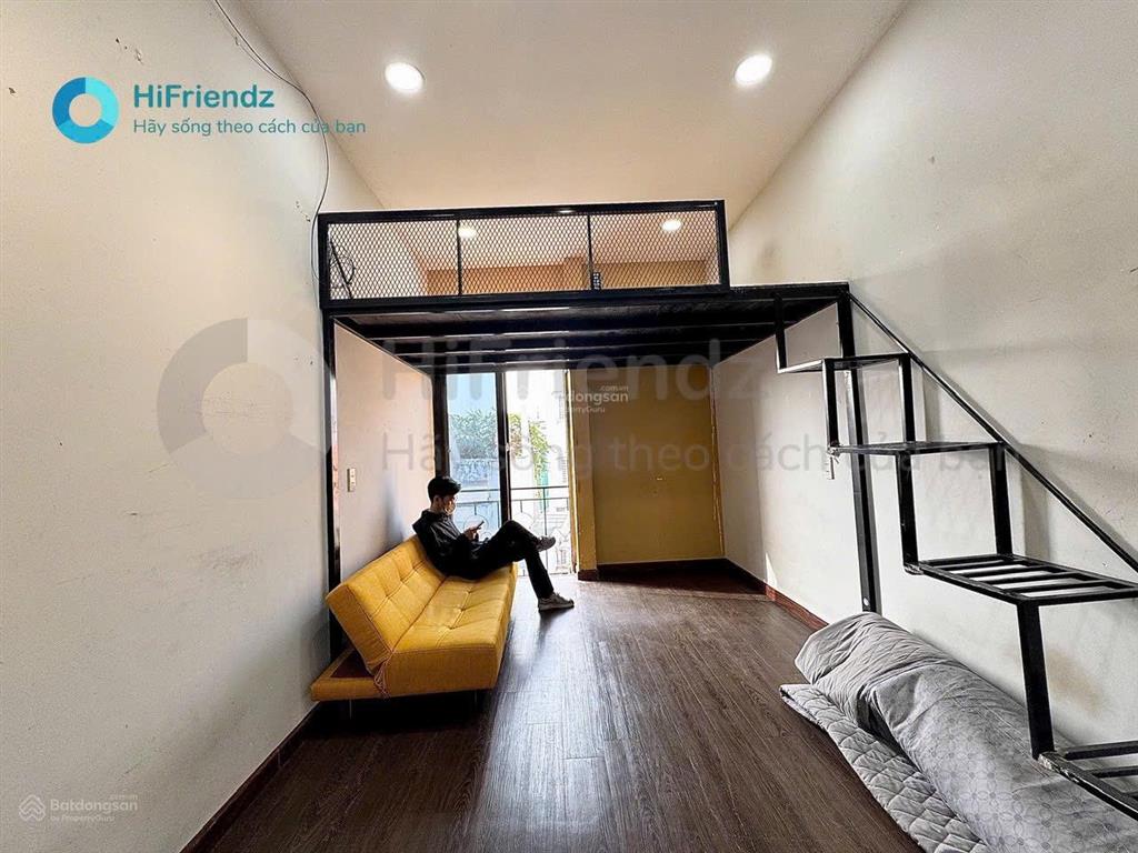 Duplex ban công thoáng rộng rãi ngay sát dh văn lang bình thạnh