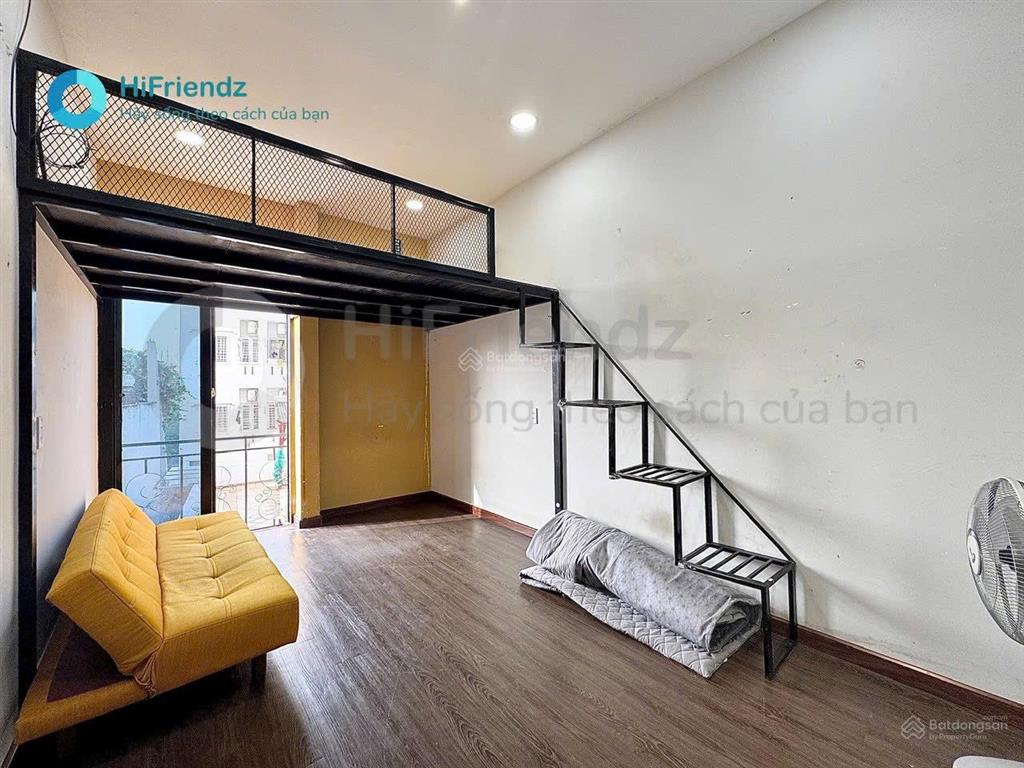 Duplex ban công thoáng rộng rãi ngay sát dh văn lang bình thạnh