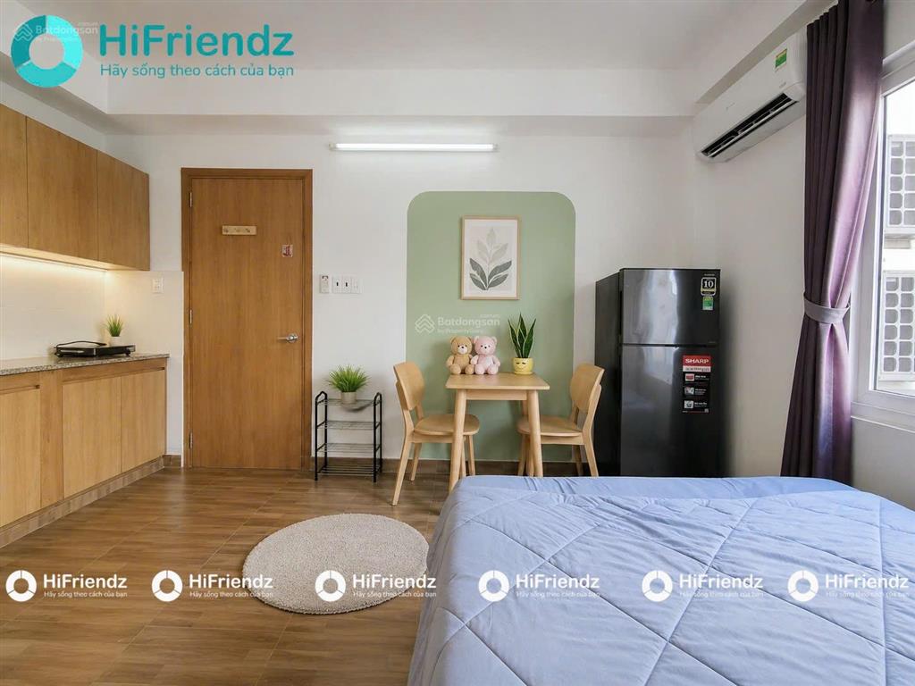 Studio cửa sổ trời đón nắng gần ngã tư hàng xanh và các trường đại học trung tâm bình thạnh