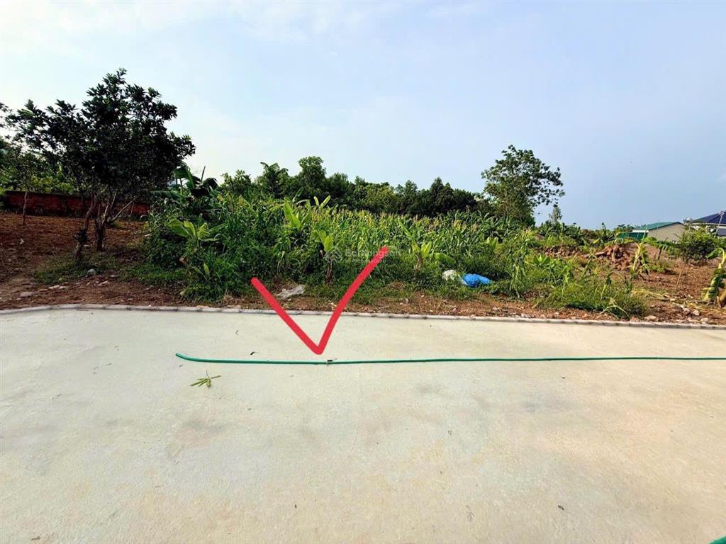 Bán 123m2 full thổ cư tại đồi sen, bình yên đường oto đỗ cửa sẵn sổ, di chuyển 3p đến tất cả các