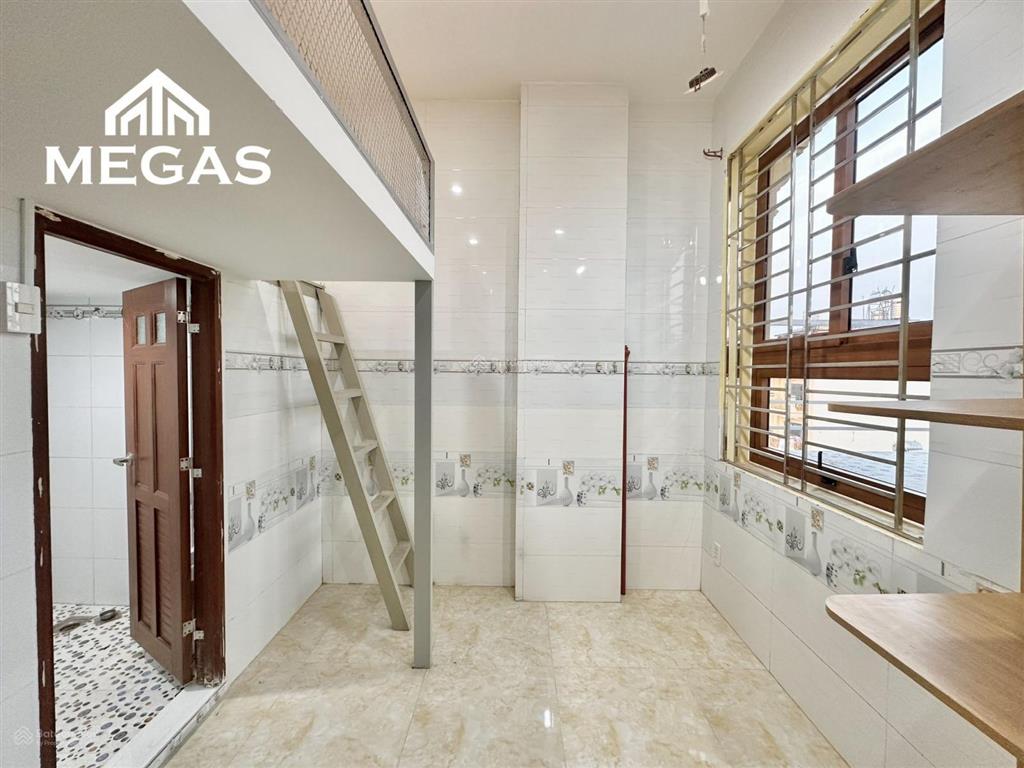 Phòng trọ sinh viên cửa sổ trời ngay chợ tân hương  đại học công thương