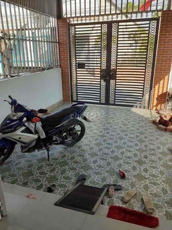 CHO THUÊ NHÀ GẦN CỔNG SAU ĐẠI HỌC CÔNG NGHỆ TRẢNG DÀI