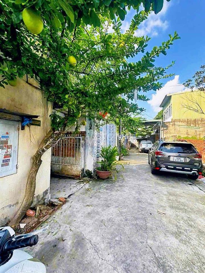 CHỦ BÁN CHỈ  2 TỶ 550 + NHÀ + 10 PHÒNG TRỌ ĐANG CHO THUÊ