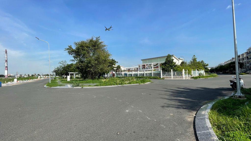 KDT VẠN PHÚC CITY - ĐẤT NỀN LÔ GÓC - ĐƯỜNG 13M - CPXD 6 TẦNG - 18 TỶ
