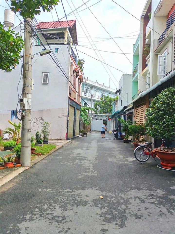 Đất xây Biệt thự - Hẻm xe Hơi - gần Chợ Tam Hà, Tô Ngọc Vân - 5 tỷ x