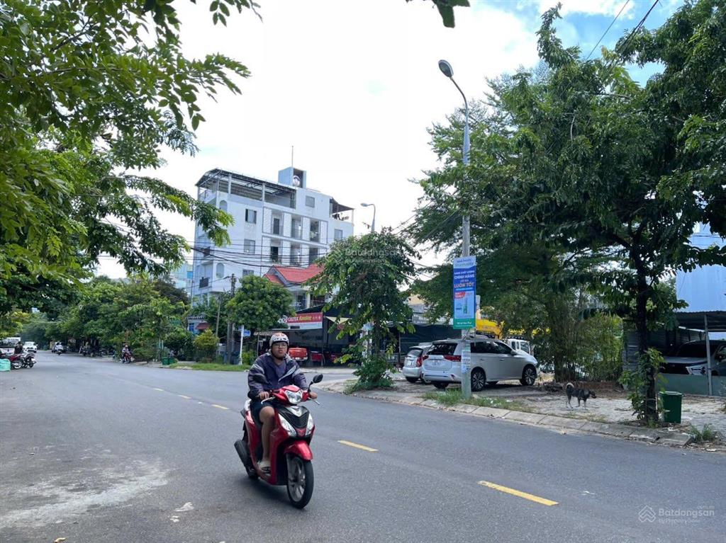 Cần bán! gốc 2mt  nguyễn đức an  185m2 ngang 10m cách biển 300m, xây 9 tầng, 35 tỷ