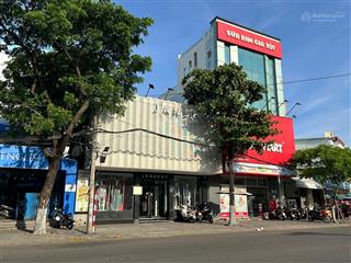 Bán nhà 2mt đống đa 190m2  ngang 10m  trục kd sầm uất  đường 15m  giá chỉ 31tỷ