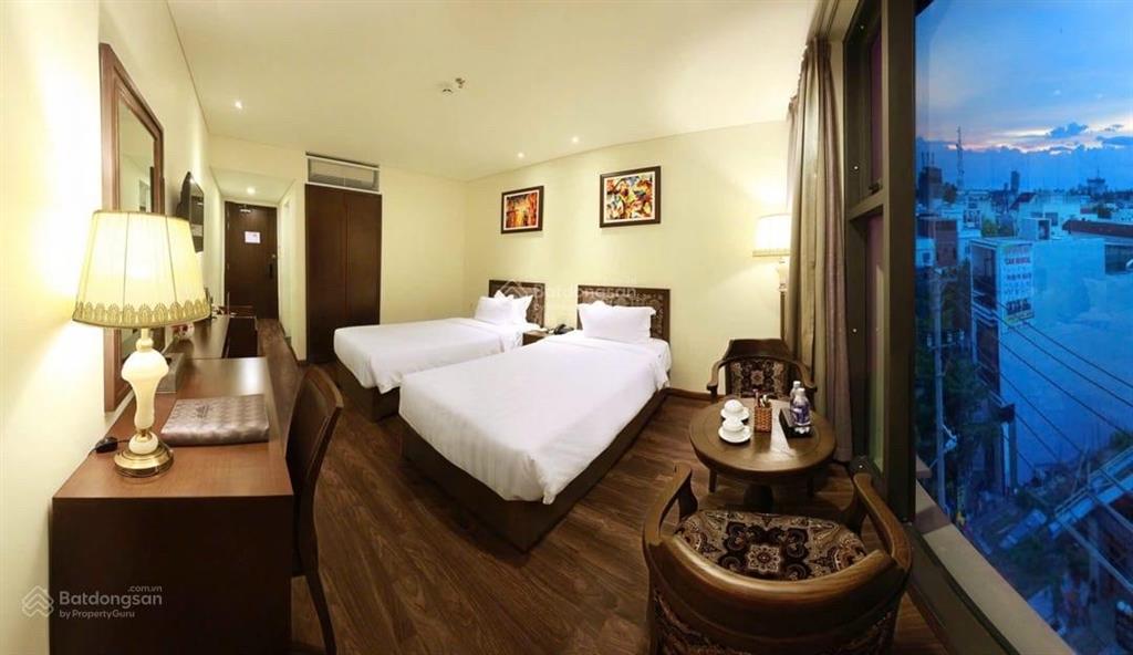 Chính chủ ! bán khách sạn 4* 12 tầng  84 phòng  full nội thất, view công viên hồ nghinh