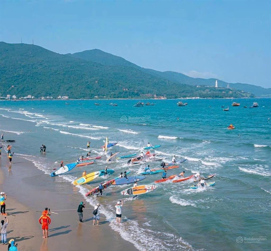 Chính chủ ! bán khách sạn 4* 12 tầng  84 phòng  full nội thất, view công viên hồ nghinh