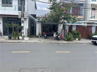 Bán lô đất đường lý tử tấn  7,5m , dt 90m2  hướng đông , xây 9 tầng  giá 8,6 tỷ