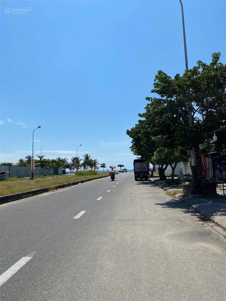 Bán lô gốc võ nguyên giáp  nguyễn huy chương 2769m2  xây 20 tầng view biển  giá chỉ 600tr/m2