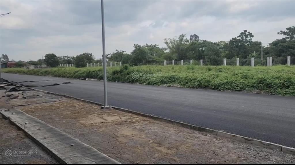 Cho thuê xưởng 14000 m2 tại duy tiên hà nam, giá 100 nghìn/m2/tháng có tách lẻ