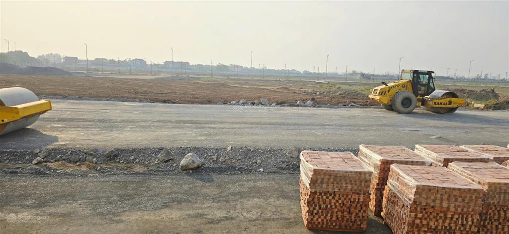 Chuyển nhượng 1 ha ha đất khu công nghiệp kim bảng hà nam giá 3.1 triệu/ m2