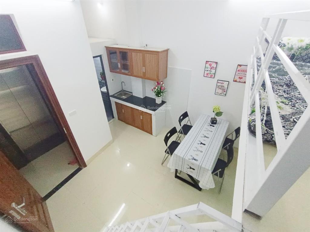 Mới tinh phòng khép kín  ban công, gác xép gần mật mã, bưu chính, kiến trúc, y cổ truyền, nhạc họa