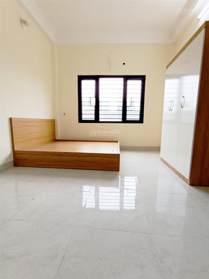 Cho thuê phòng chỉ 3 triệu tại 105 phố linh đường thông 46 ngọc hồi