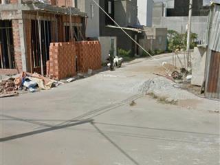 Lô đất 101m2 thổ cư  xdtd  hxh 7m  cách lê văn lương 50m  nhĩnh 3 tỷ