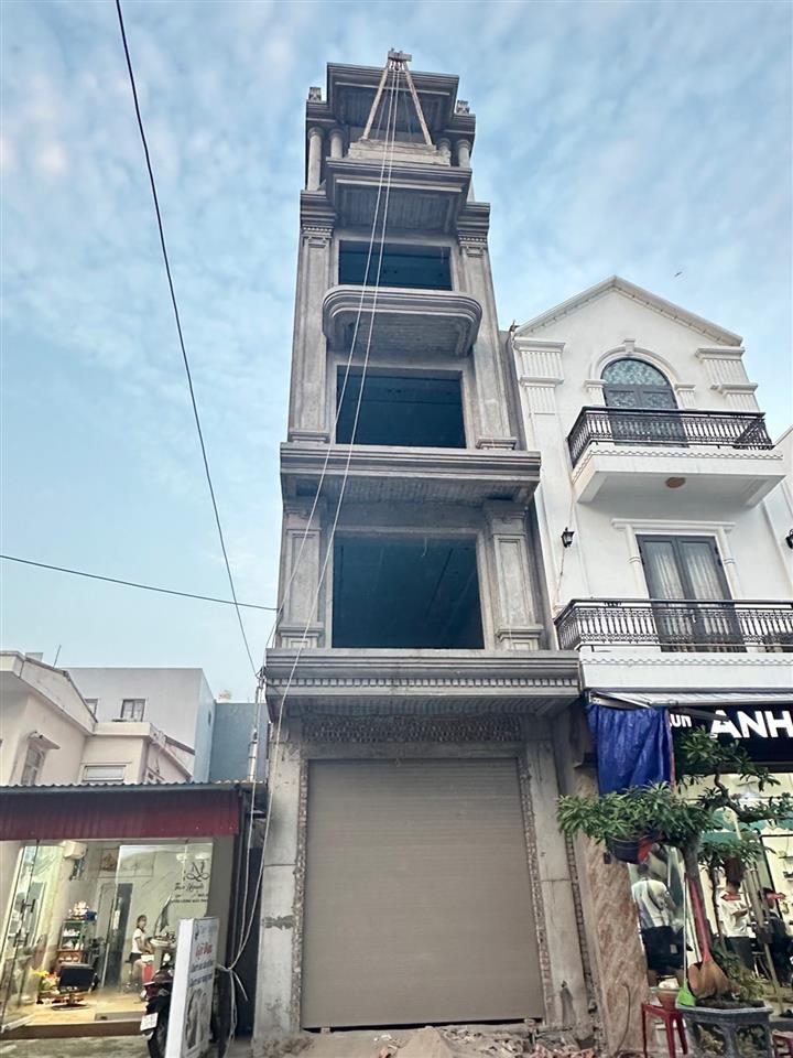 🔥 Bán nhà mặt đường Khúc Hạo – 86m² – 5 tầng thang máy