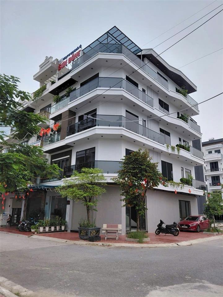 Lô góc hiếm khu TĐC A51 – Hồ Sen, 2 mặt tiền, thang máy hiện đại.