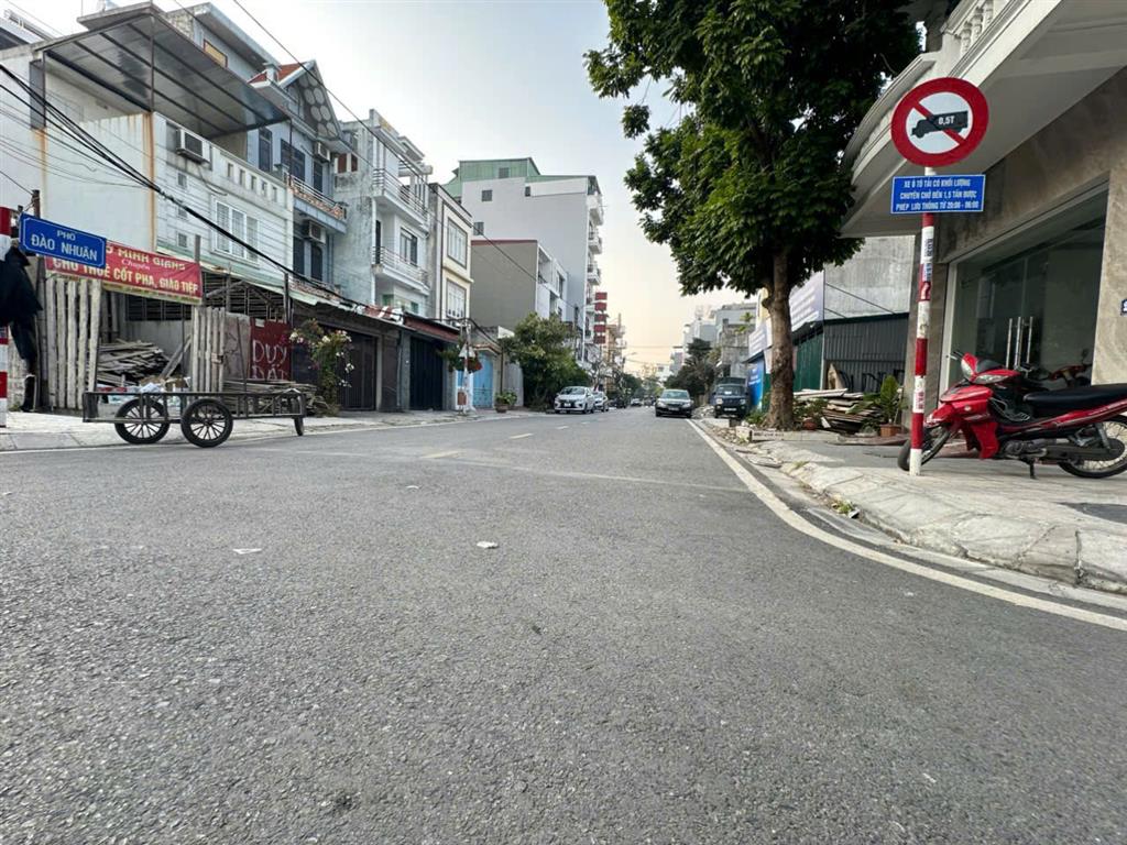 Seri mặt đường Đào Nhuận - Quán Nam