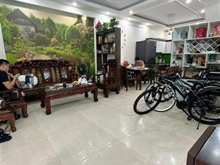 Bán nhà 4 tầng siêu hiếm - Sau mặt đường Miếu Hai Xã