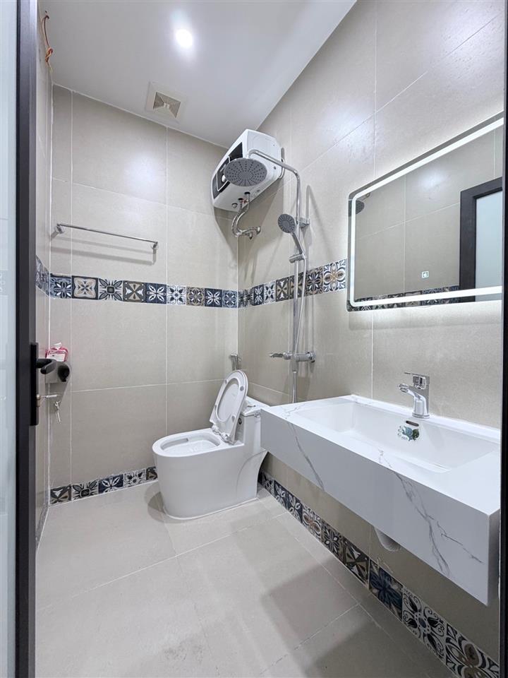 Bán nhà hàng hiếm phố Thiên Lôi 46m2 x 4 tầng