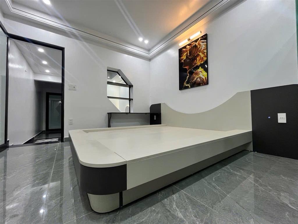 Bán nhà đẹp 3,5 tầng - Lâm Tường, Tô Hiệu