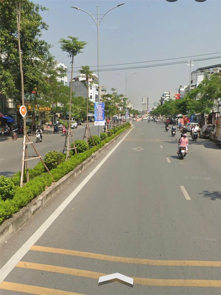 Bán nhà mặt đường Tuyến 1 Hồ Sen - 83,5m2, 7 tầng, vị trí kinh doanh sầm uất