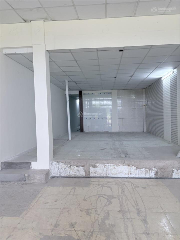 Mặt bằng 5*30, 150m2, mặt tiền đường đào sư tích, nhà bè