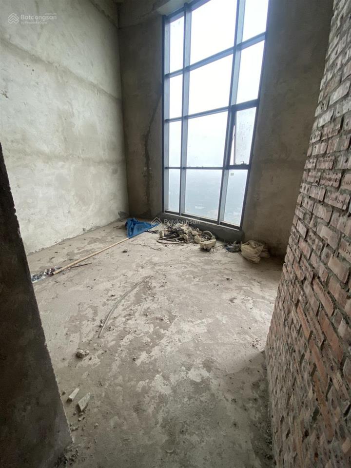 Bán hoa hậu penthouse 380m2 sunshine garden bàn giao thô giá 23tỷ6   em hoàng 0812 395 ***