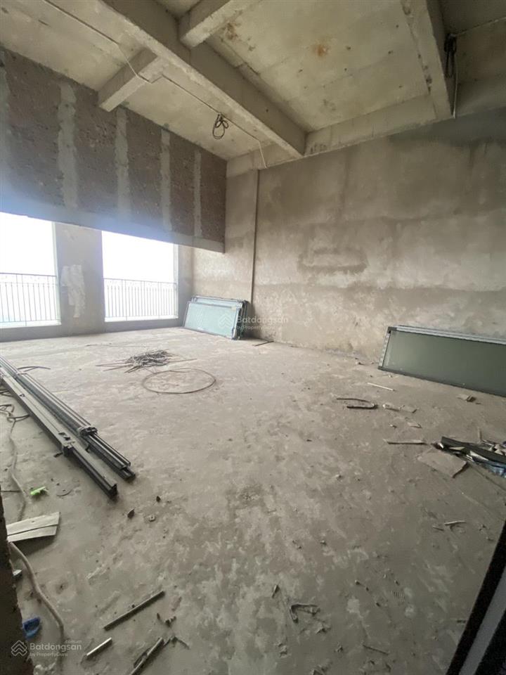 Bán hoa hậu penthouse 380m2 sunshine garden bàn giao thô giá 23tỷ6   em hoàng 0812 395 ***