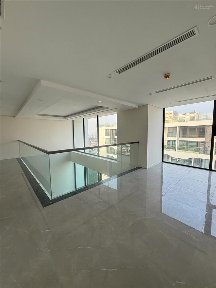 (hàng hiếm)bán siêu phẩm skyvilla sunshine green iconic 4pn 252m2 nguyên bản giá 33tỷ 0812 395 ***