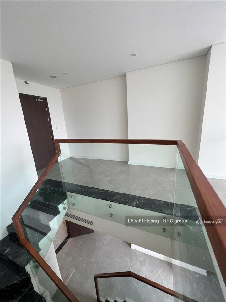 (loại duplex 154m2)bán siêu phẩm 3pn sunshine green iconic ban công tây bắc rẻ nhất  0812 395 ***.