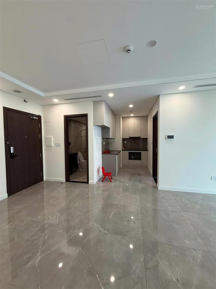 (hàng cực hiếm)cho thuê căn 2pn 80m2 sunshine iconic(bàn giao nguyên bản)giá chỉ 11tr/th 0812 395 ***
